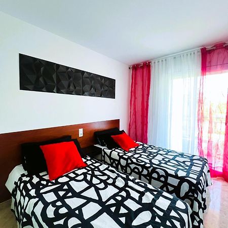 Appartamento Ventura Park C- 3 Salou Esterno foto